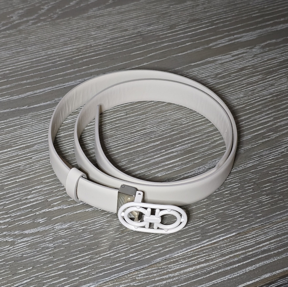 FerragamoSalvatore Ladies White Donna Adjustable Gancini Belt, Size 85